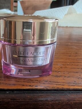Estee Lauder Resilience Multi-Effect Eye Creme - Pink and Gold